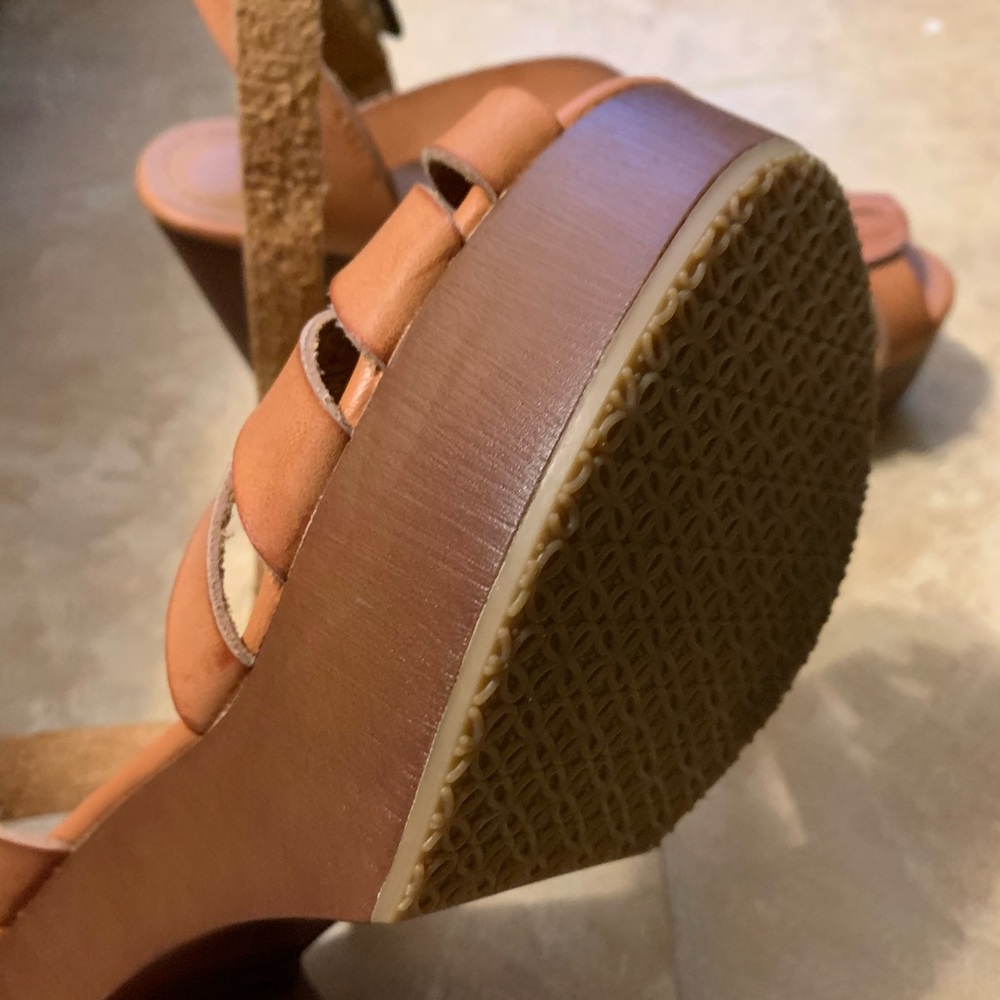 Open Toe Clogs - image 3